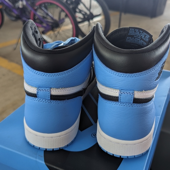 Jordan 1 Retro High OGUNC Toe - Picture 4 of 6